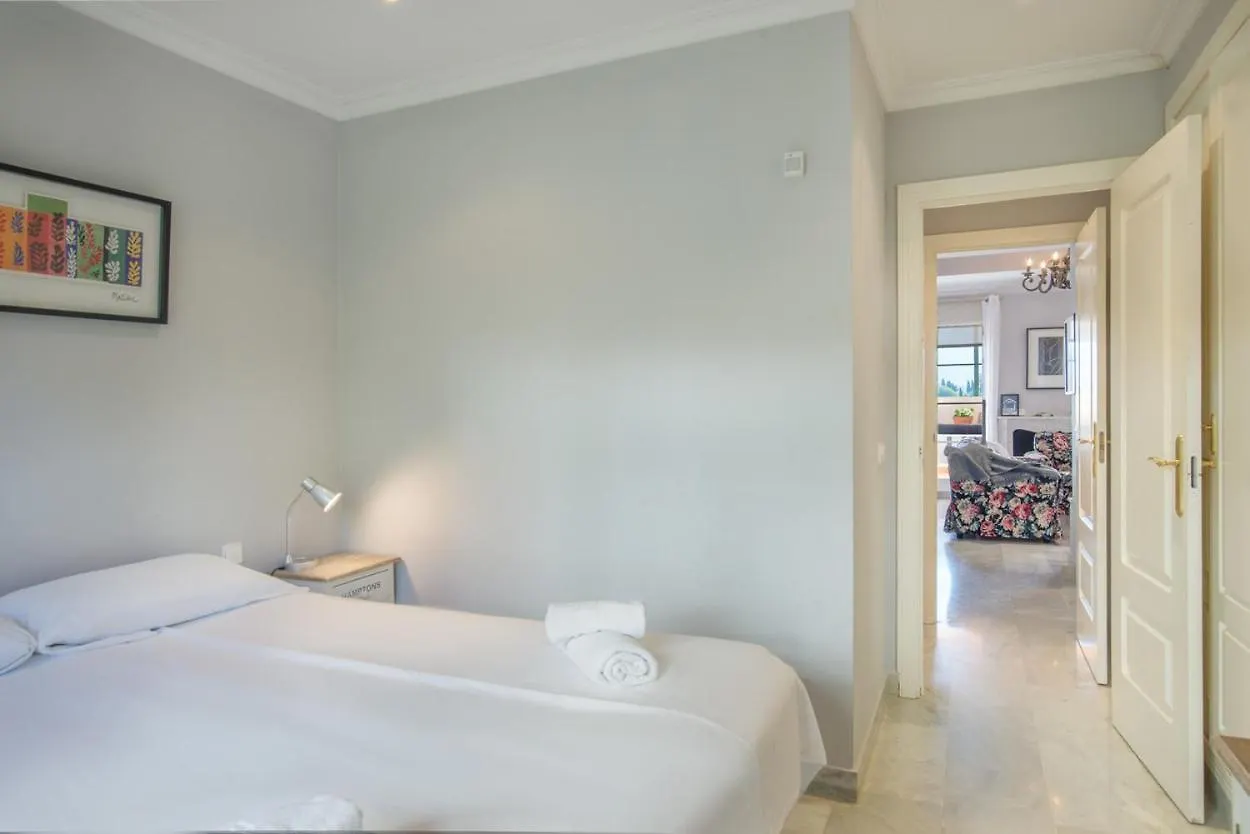 Senorio De Aloha Penthouse Apartment Marbella