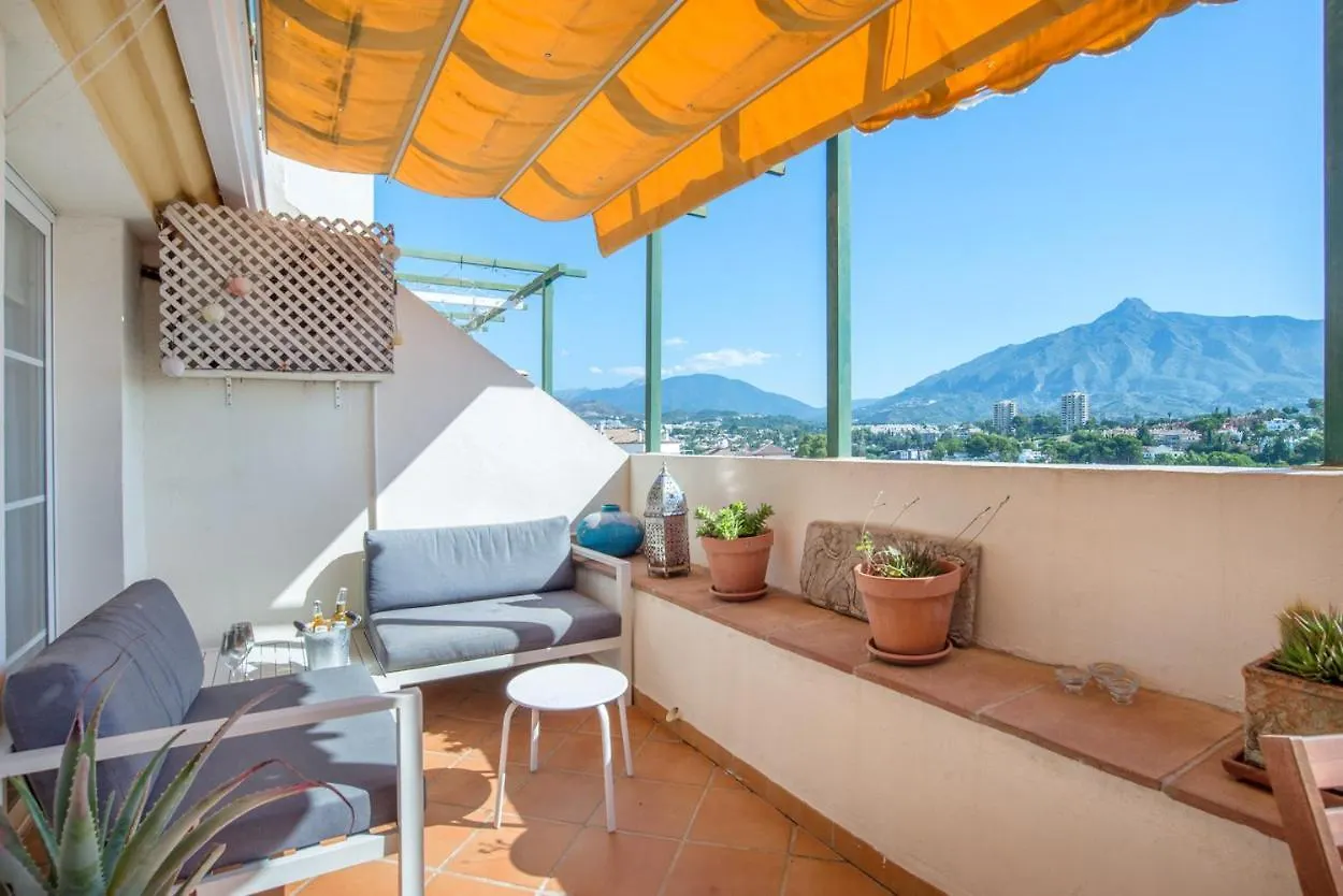Senorio De Aloha Penthouse Apartment Marbella